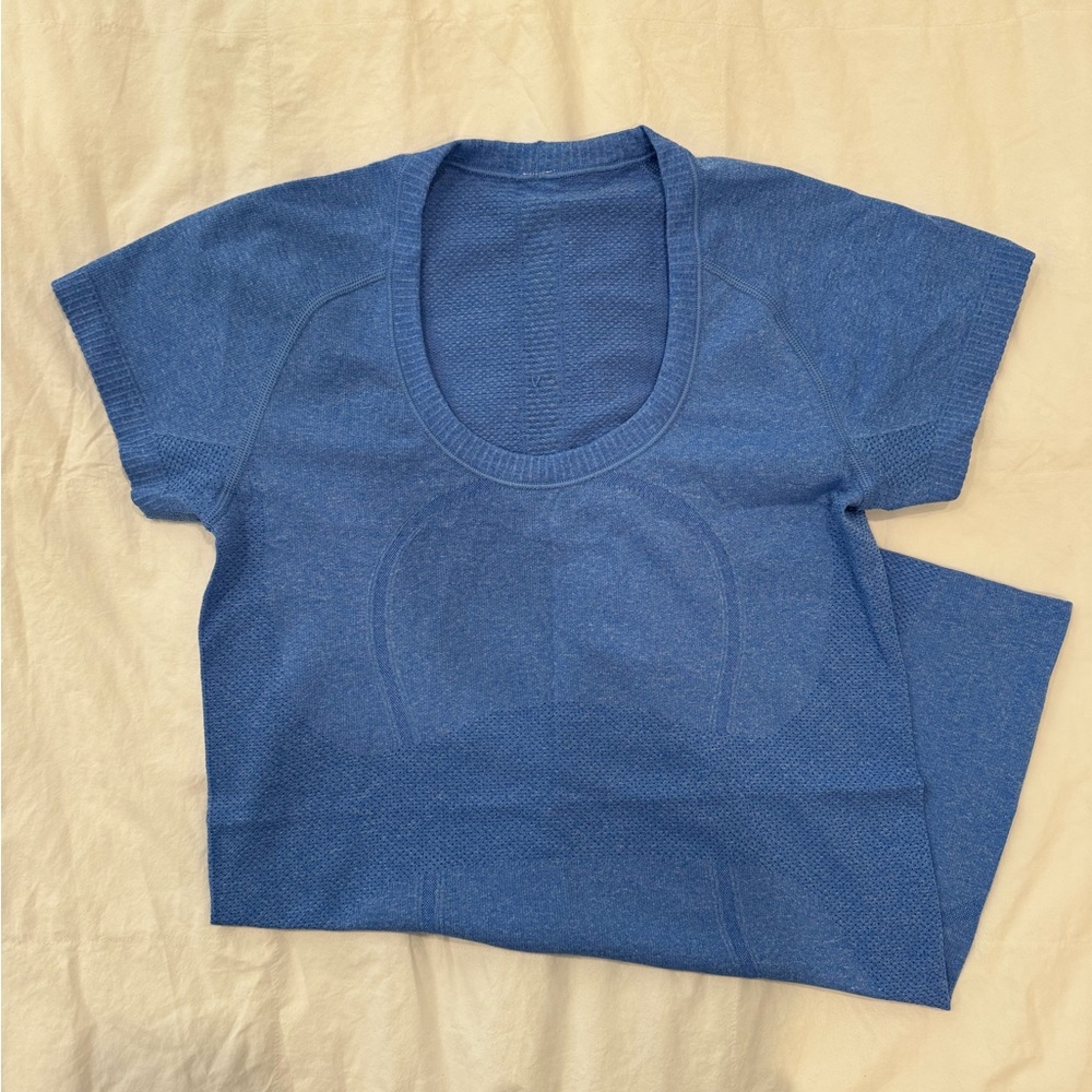 Lululemon Top *Bundle* (size small)